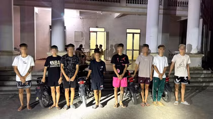 Xử phạt hơn 107 triệu đồng nhóm thanh thiếu niên lạng lách, đánh võng
