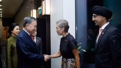 Khẳng định vai trò, đóng góp của Việt Nam đối với hòa bình, hợp tác và phát triển