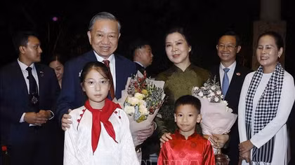 Tổng Bí thư, Chủ tịch nước Tô Lâm và Phu nhân bắt đầu thăm cấp Nhà nước Cộng hòa Singapore