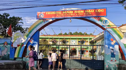 Tạm đình chỉ 2 giáo viên mầm non đánh học sinh 3 tuổi trong giờ học