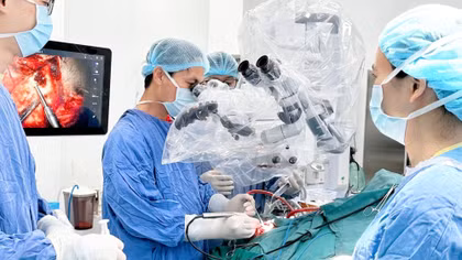 Bệnh viện Việt Đức cơ sở Ninh Bình cứu bệnh nhân nguy kịch do tai nạn lao động