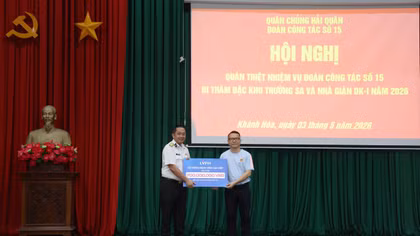 Mang yêu thương ra Trường Sa, đồng hành với bệnh nhân ung thư