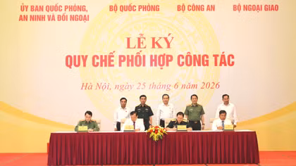 Ký kết quy chế phối hợp trong lĩnh vực quốc phòng, an ninh và đối ngoại