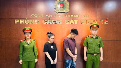 Gắn mác “hàng xách tay” để bán hàng giả