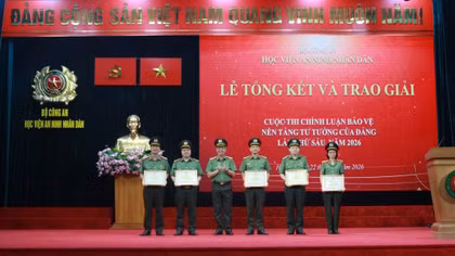 Học viện ANND trao giải Cuộc thi chính luận bảo vệ nền tảng tư tưởng của Đảng