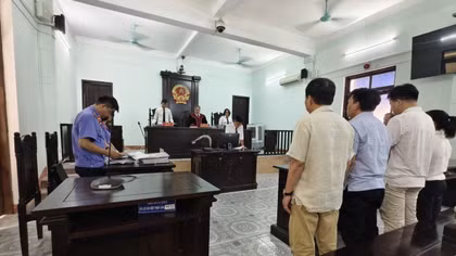 Cựu Phó Chánh tòa dân sự TP Huế lãnh 4 năm 6 tháng tù về tội nhận hối lộ