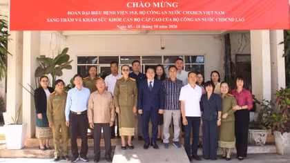 Bệnh viện 19-8 tăng cường hợp tác chuyên môn với Bệnh viện 5/4 Bộ Công an Lào