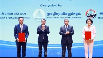 Đưa hợp tác kinh tế Việt Nam – Campuchia lên tầm cao mới