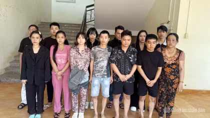 Lập các trang “Tiểu Vy, Cẩm Vy”, đưa cả người dưới 16 tuổi vào đường dây mại dâm