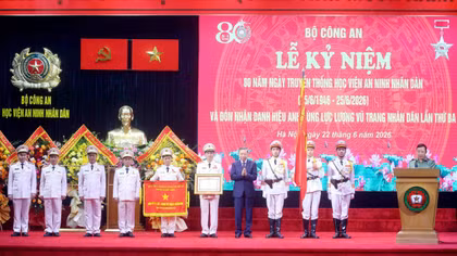 Học viện An ninh nhân dân đón nhận danh hiệu Anh hùng lực lượng vũ trang nhân dân lần thứ ba