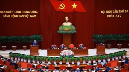 Thông cáo báo chí về ngày làm việc thứ hai Hội nghị Trung ương 3 khóa XIV