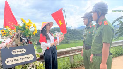 Giữ bình yên để Pù Luông phát triển