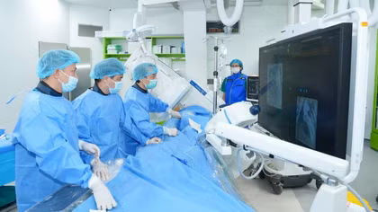Đưa dịch vụ y tế chất lượng cao về gần dân