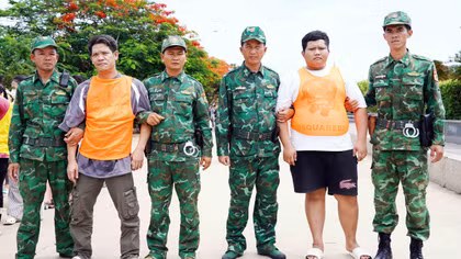 Phát hiện 2 đối tượng truy nã khi tiếp nhận 180 người trở về từ Campuchia