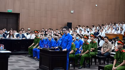  Mr Pips và Mr Hunter dùng thủ đoạn gì để lừa đảo được hàng ngàn tỷ đồng? 