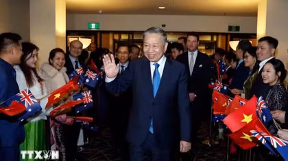 Tổng Bí thư, Chủ tịch nước Tô Lâm đến thủ đô Canberra, tiếp tục chuyến thăm cấp Nhà nước Australia