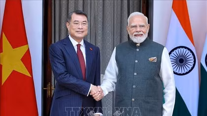 Thủ tướng Lê Minh Hưng hội đàm với Thủ tướng Ấn Độ Narendra Modi