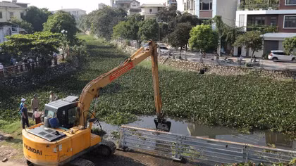 Thanh Hóa ra quân khắc phục hậu quả mưa lũ, bảo vệ cuộc sống người dân