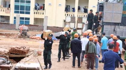 Công an Lai Châu ra quân hỗ trợ xây dựng trường học vùng biên giới
