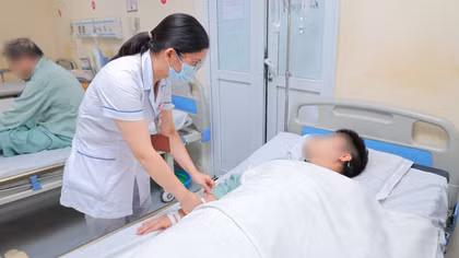 Cảnh báo người trẻ nguy kịch khi tập thể thao quá sức 