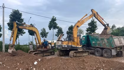 Khởi tố vụ án gây ô nhiễm môi trường do đổ xà bần công trình sai quy định