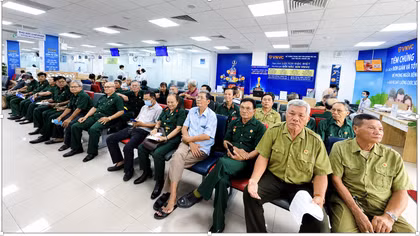 Tặng 10.000 liều vaccine cúm miễn phí cho thương bệnh binh, người có công 