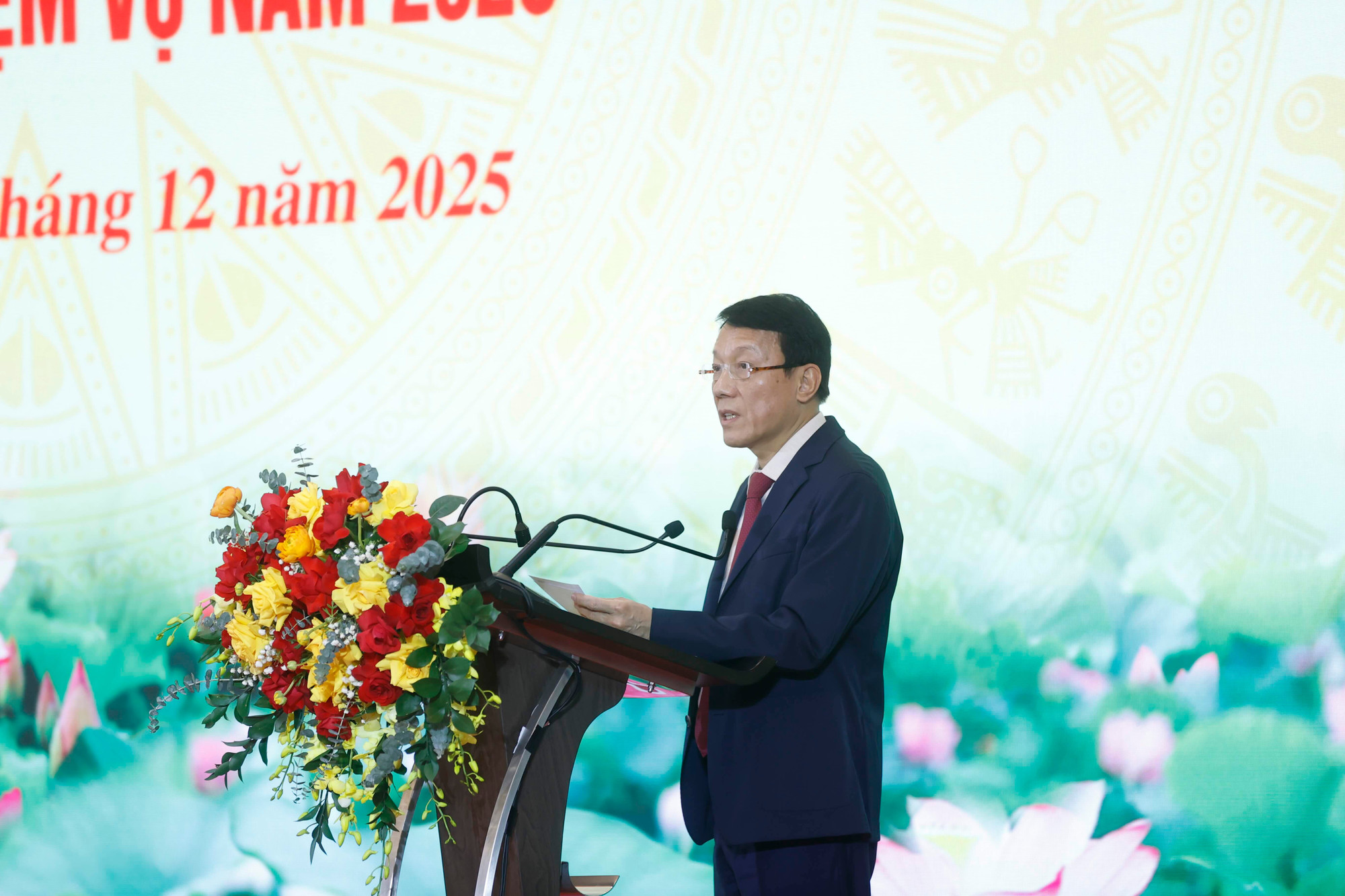 Tổng Bí thư Tô Lâm dự Hội nghị toàn quốc tổng kết công tác Tuyên giáo và Dân vận năm 2025, triển khai nhiệm vụ năm 2026 -0