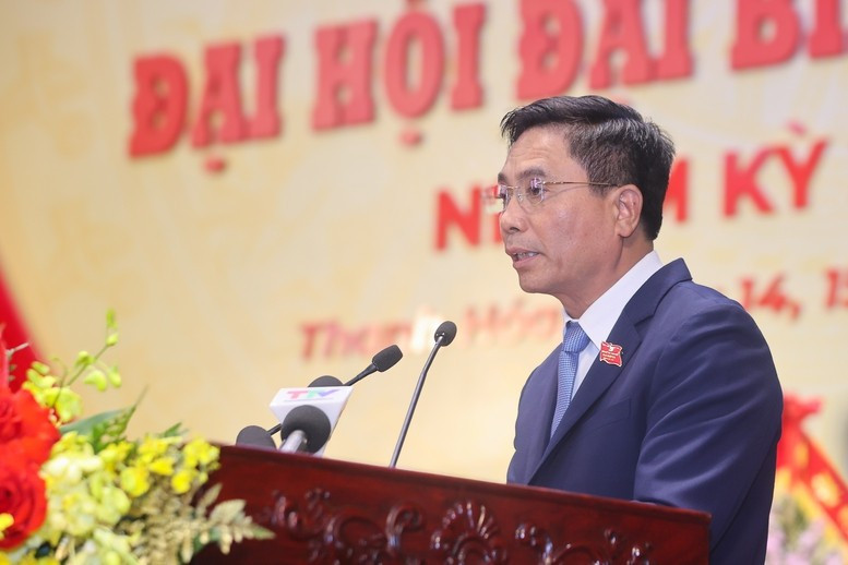 Bí thư Tỉnh uỷ Nguyễn Doãn Anh trình bày diễn văn khai mạc Đại hội - Ảnh: VGP/Nhật Bắc