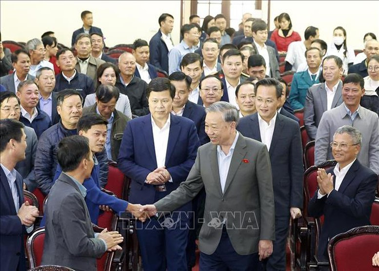 Tổng Bí thư Tô Lâm và các đại biểu - Ảnh: TTXVN