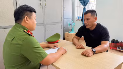 Đối tượng Thuận đang bị tạm giữ hình sự tại Cơ quan Công an.