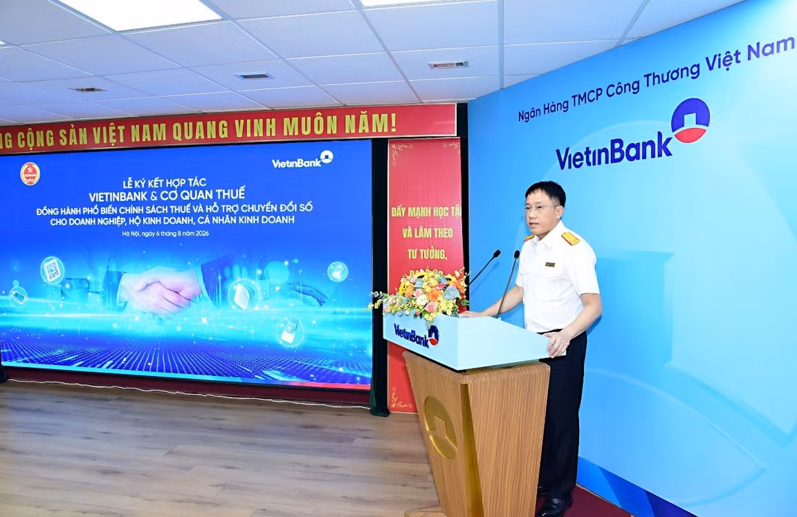 Ông Mai Sơn - Phó Cục trưởng Cục Thuế đánh giá cao sự đồng hành của VietinBank.