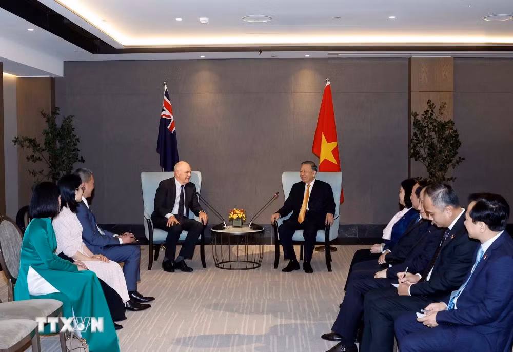 Tổng Bí thư, Chủ tịch nước Tô Lâm và ông Steven Joyce, Quyền Chủ tịch Hội Hữu nghị New Zealand-Việt Nam.