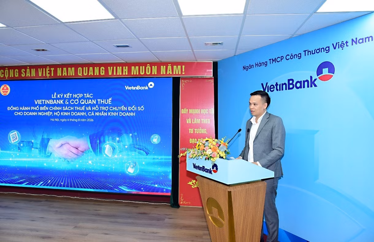 Ông Nguyễn Trần Mạnh Trung - Thành viên Hội đồng Quản trị, Tổng Giám đốc VietinBank phát biểu tại buổi lễ.