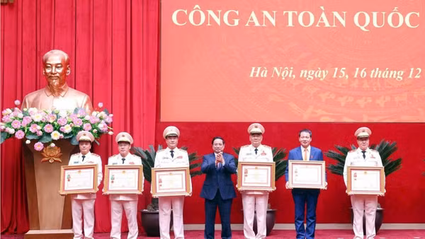 Lực lượng CAND phát huy tinh thần cách mạng, xây dựng các pháo đài, trận địa trong thời kỳ mới