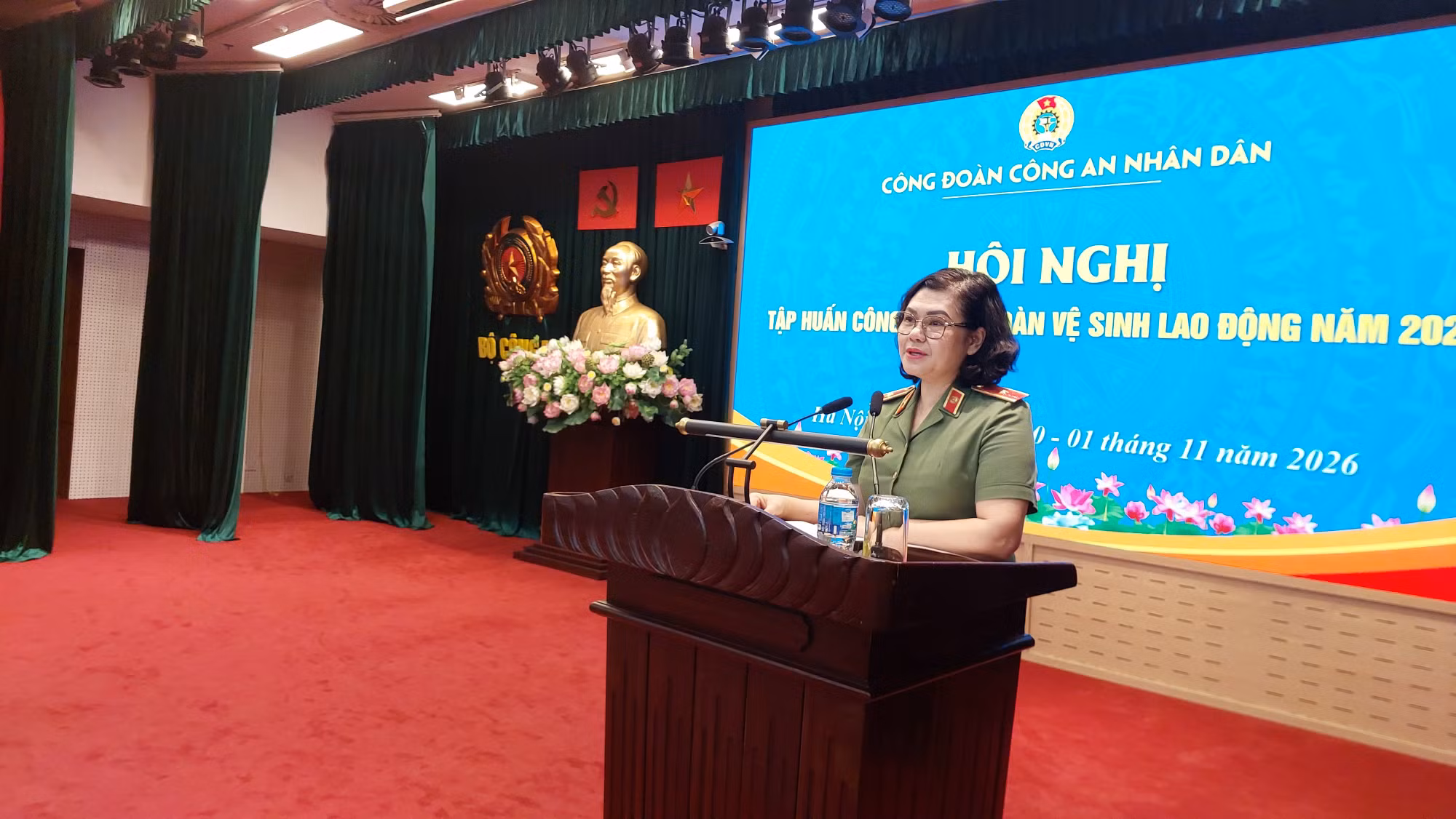 Thiếu tướng Ngô Hoài Thu phát biểu chỉ đạo tại buổi khai mạc lớp tập huấn.