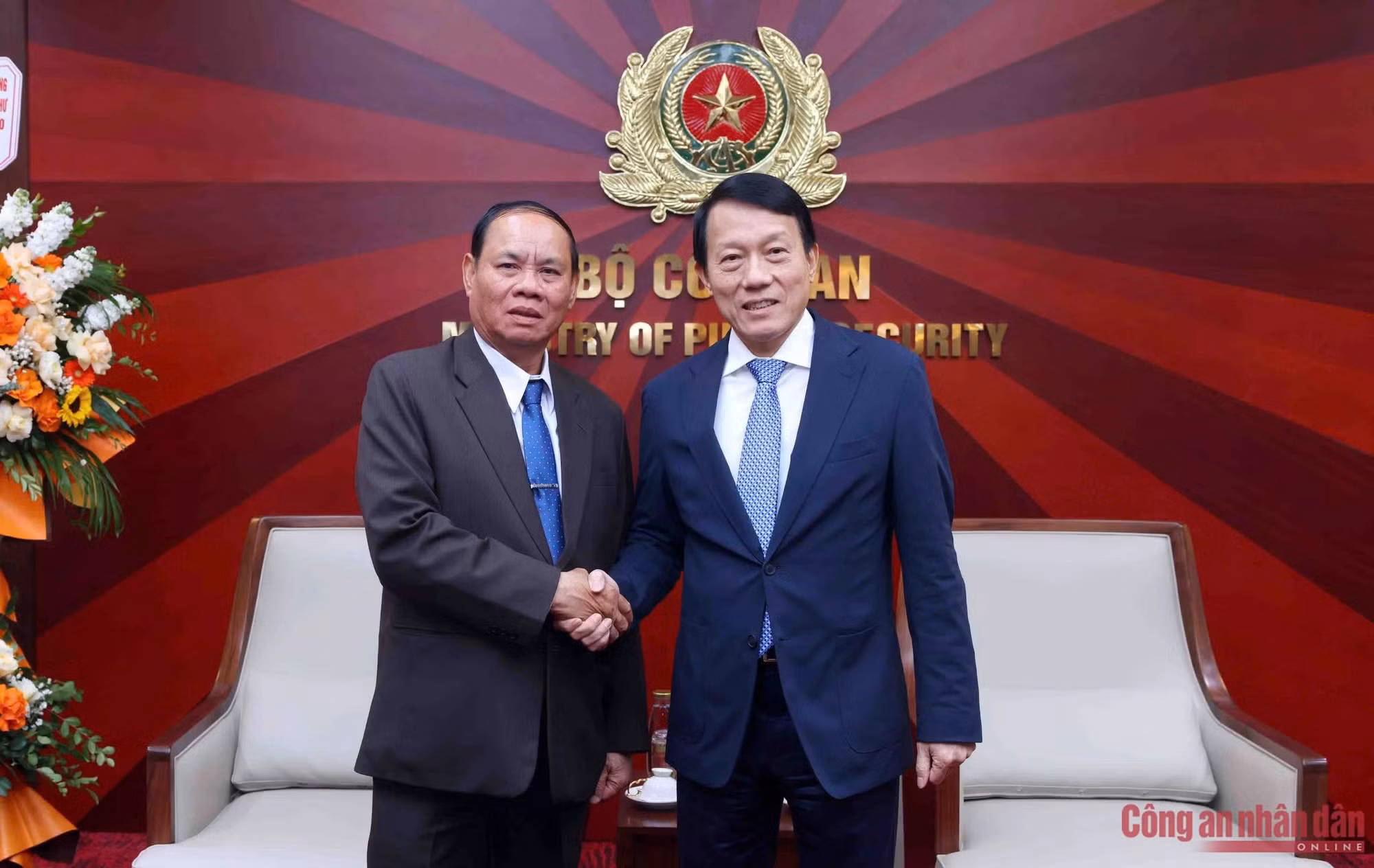 Tiếp tục vun đắp quan hệ hữu nghị Việt Nam – Lào -0