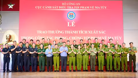 Ngăn chặn tội phạm ma túy từ sớm, từ xa, từ bên ngoài lãnh thổ
