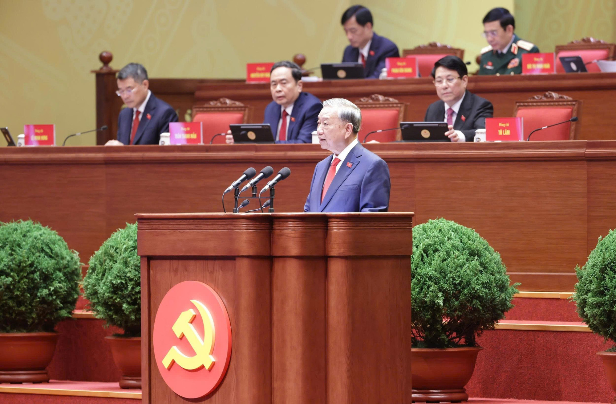 Khai mạc trọng thể Đại hội đại biểu toàn quốc lần thứ XIV: quyết định những vấn đề mang tính chiến lược đối với tương lai, vận mệnh của dân tộc -0