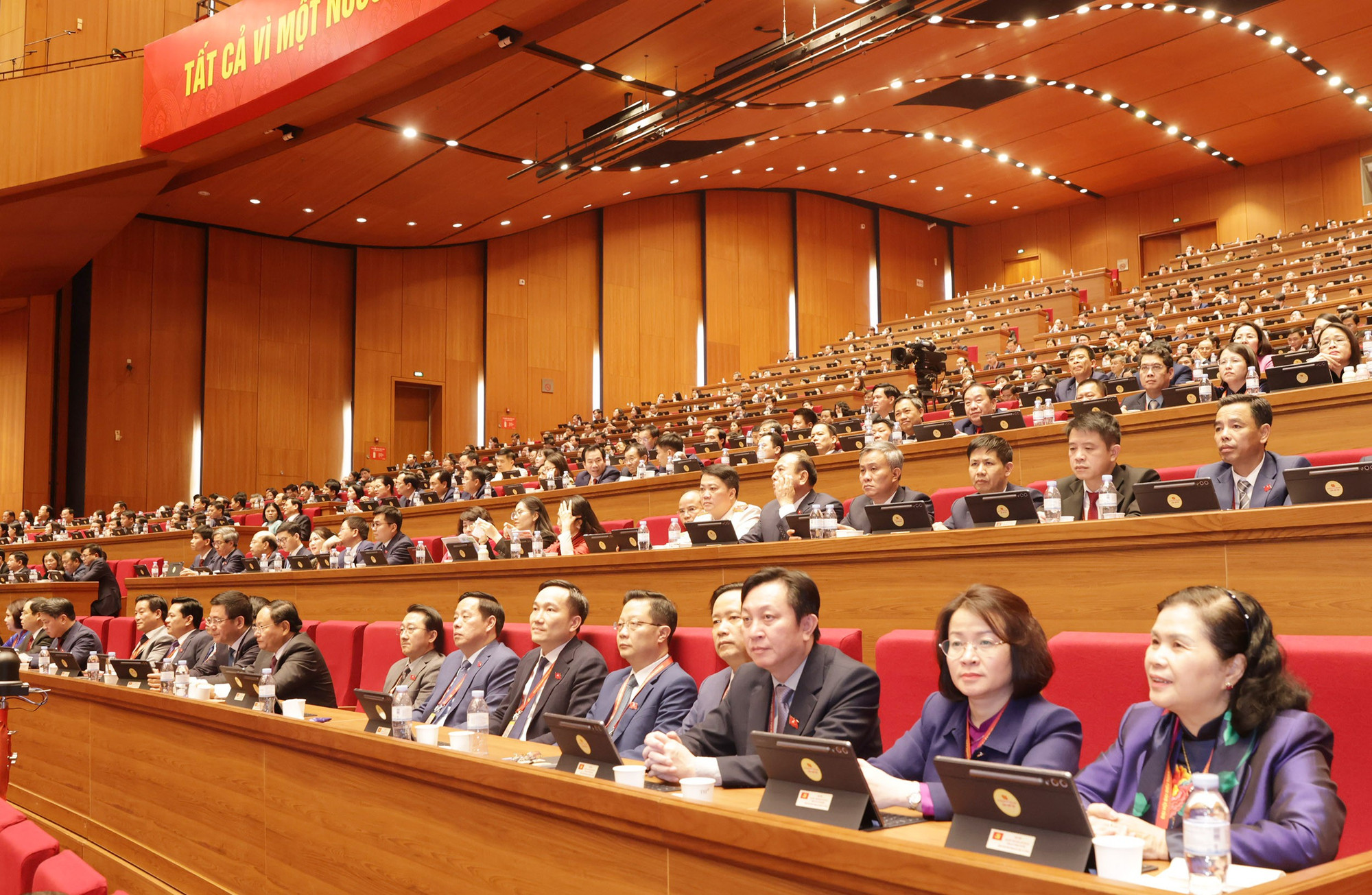 Xây dựng và hoàn thiện thể chế để huy động, sử dụng hiệu quả nguồn lực tài chính -1