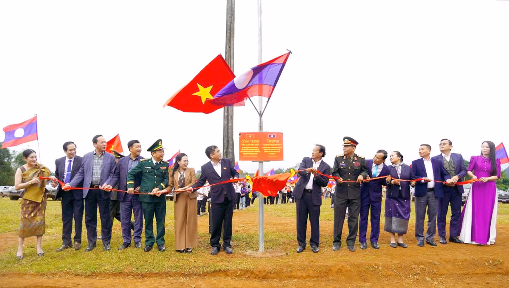 vietlao-k32.jpg