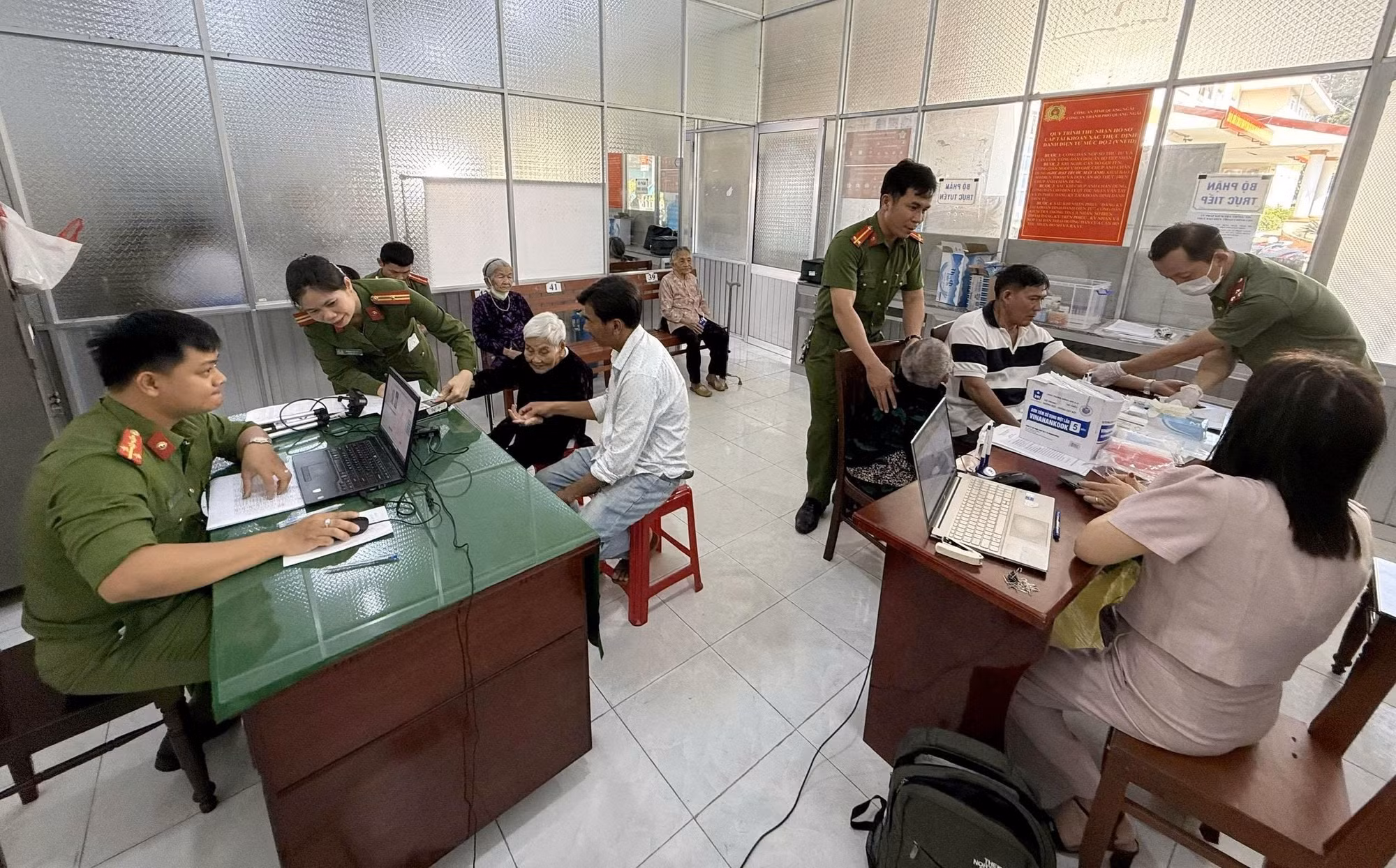 bai-3-ky-liet-si-c-ngoc-thi.jpg