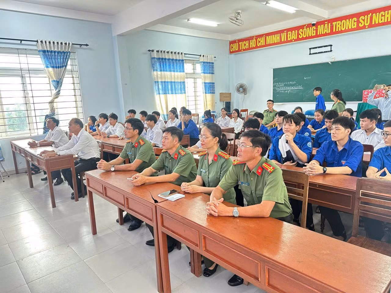 truong-phong-2.jpg