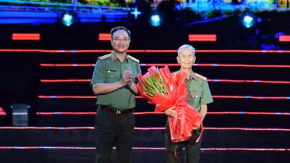 “Tổ quốc bình yên” giữa lòng thành phố mang tên Bác