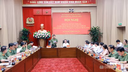Bộ Công an đóng vai trò nòng cốt, đi đầu trong bảo đảm môi trường an ninh, an toàn 