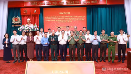 Xây dựng kịch bản ứng phó các đe doạ an ninh phi truyền thống 