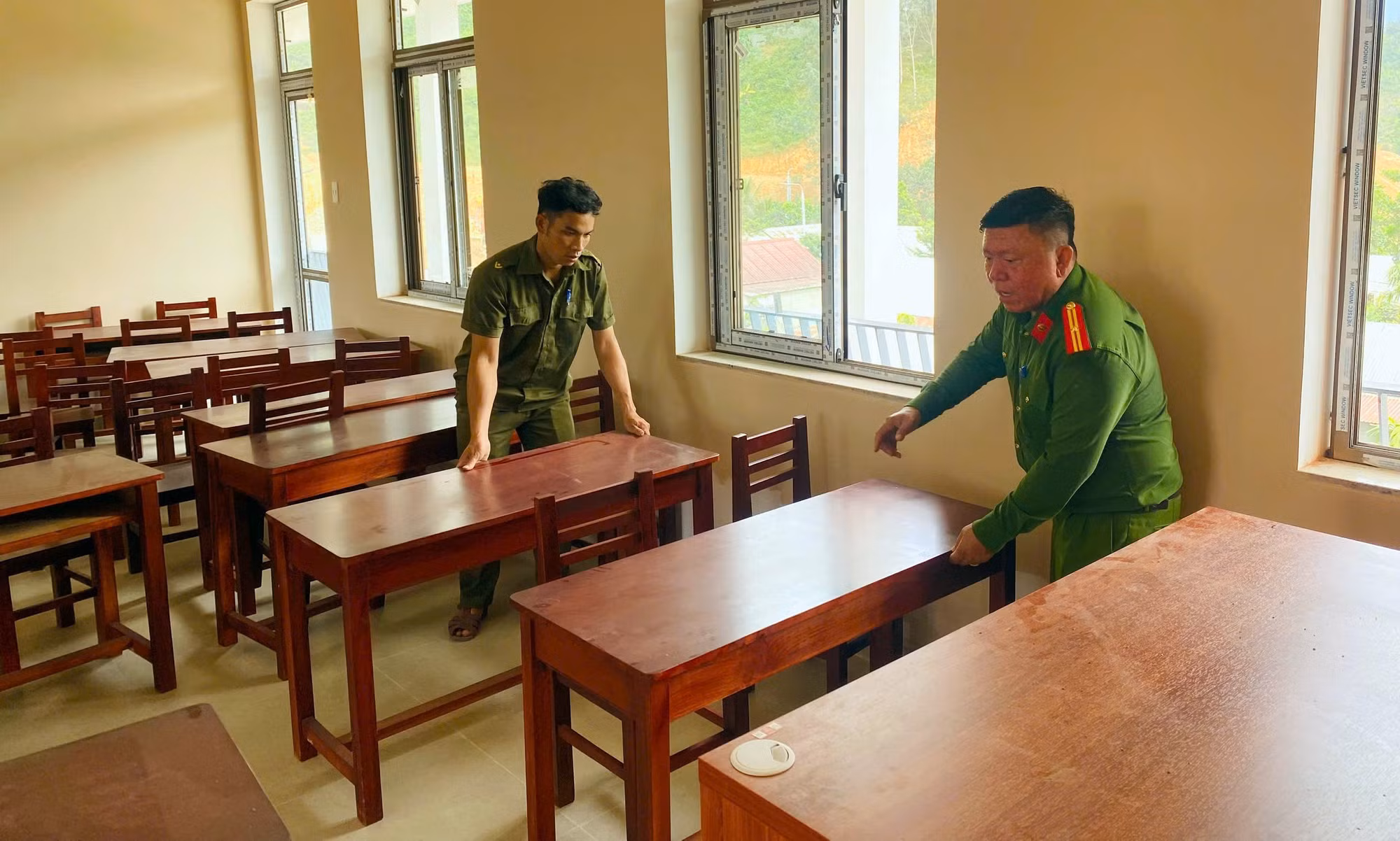 hoc-sinh-8.jpg