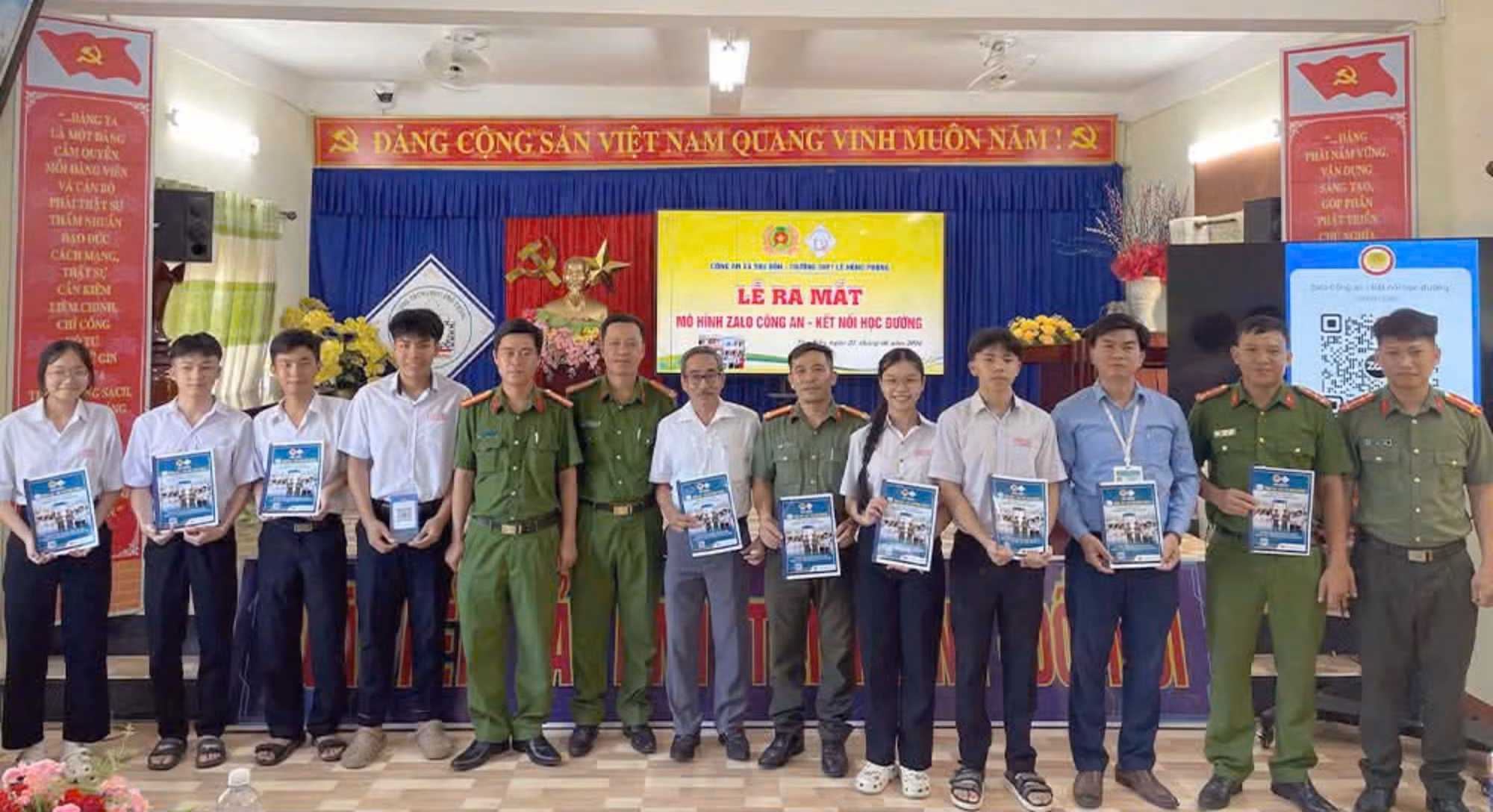 ca-thu-bon-d-ngoc-thi.jpg