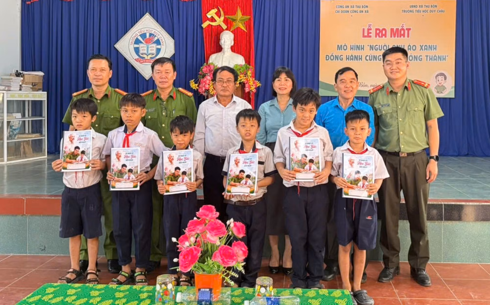 ca-thu-bon-g-ngoc-thi.jpg