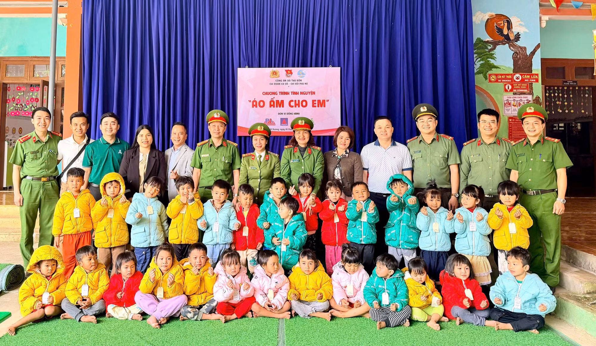 ca-thu-bon-f-ngoc-thi.jpg