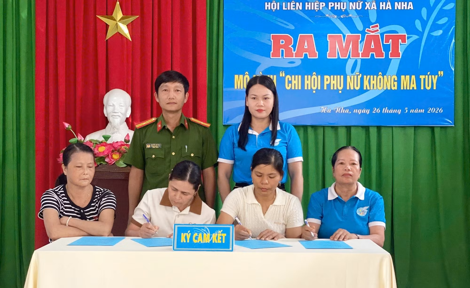 cong-an-ha-nha-c.jpg